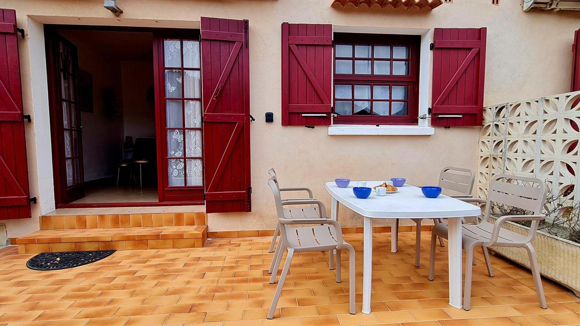 Appartement Kalliste, Logements Avec Vue Citadelle De Bonifacio Exterior foto